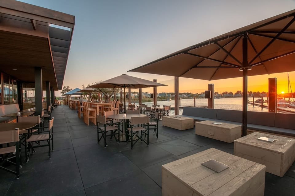 House | Outdoor dining