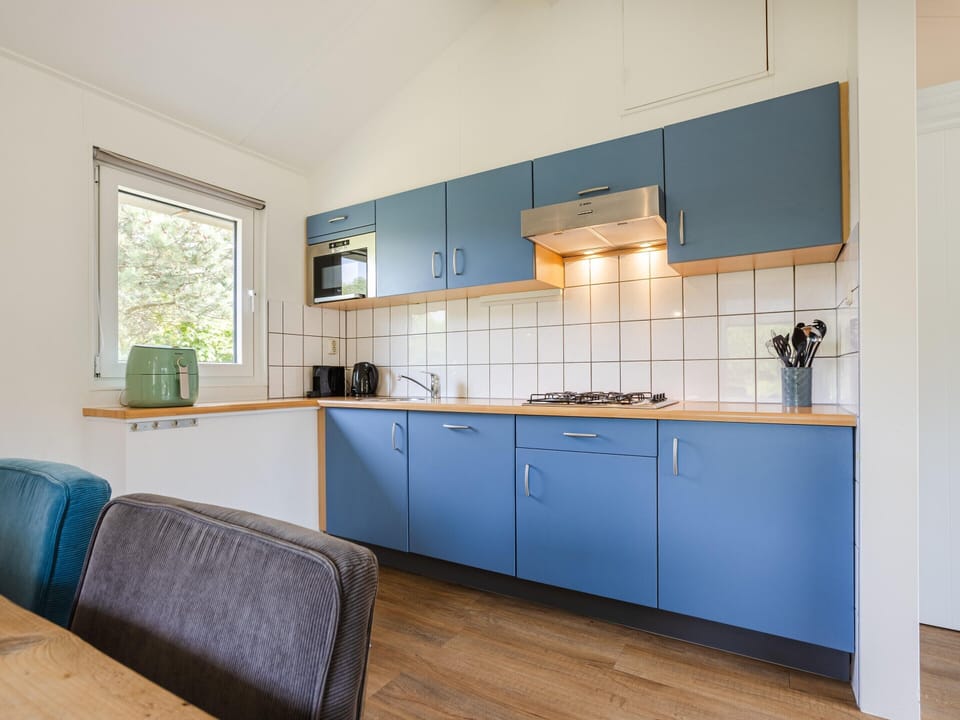 Bungalow | Private kitchen | Highchair