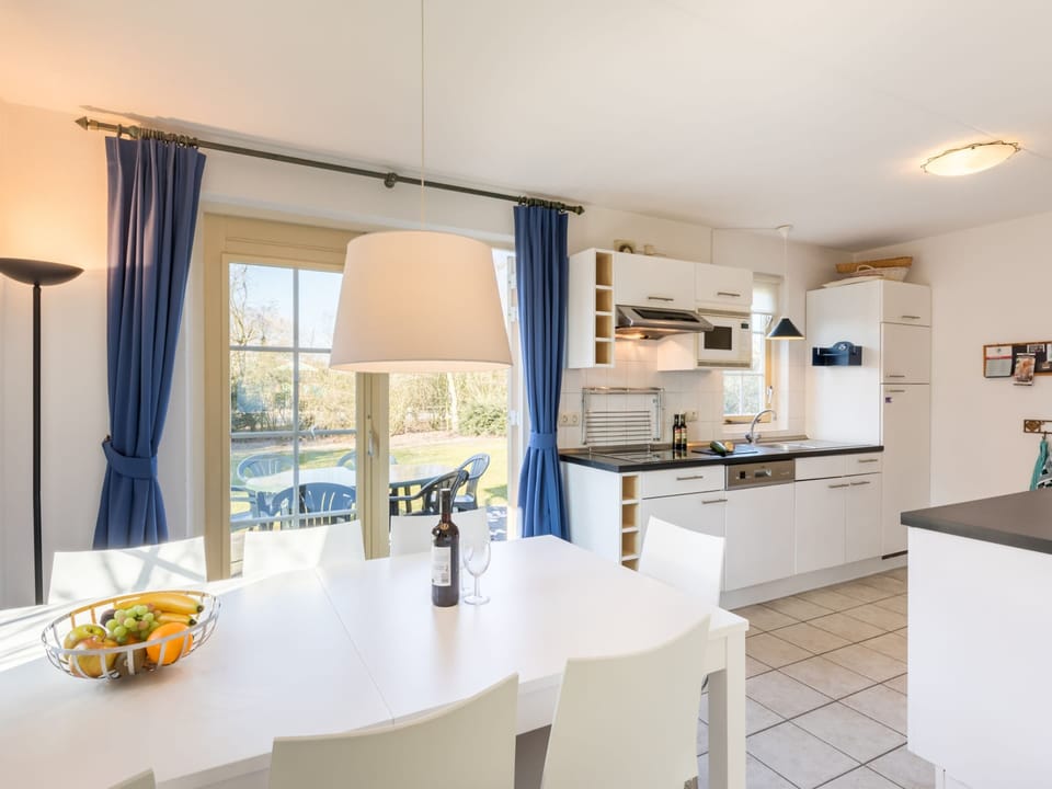 Villa | Dining