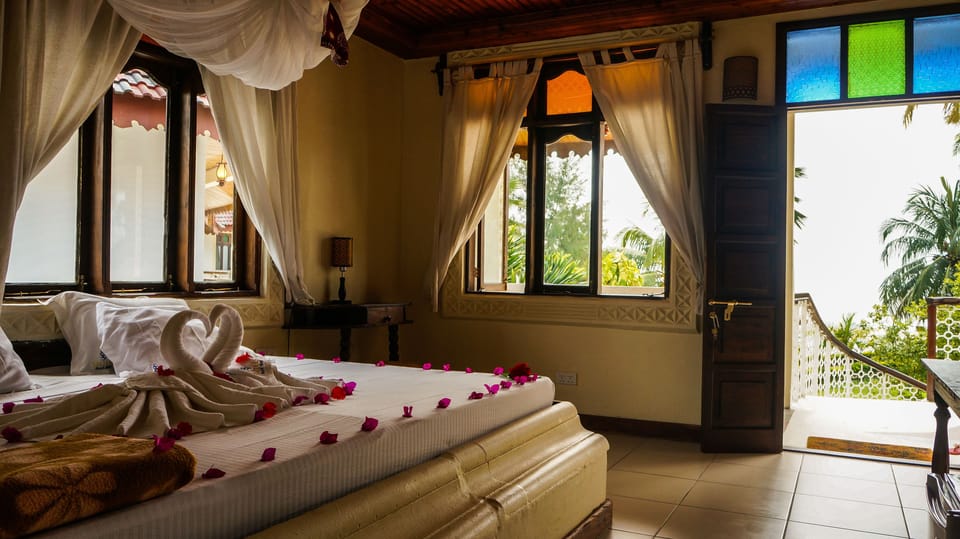 1 bedroom, in-room safe, blackout drapes, bed sheets