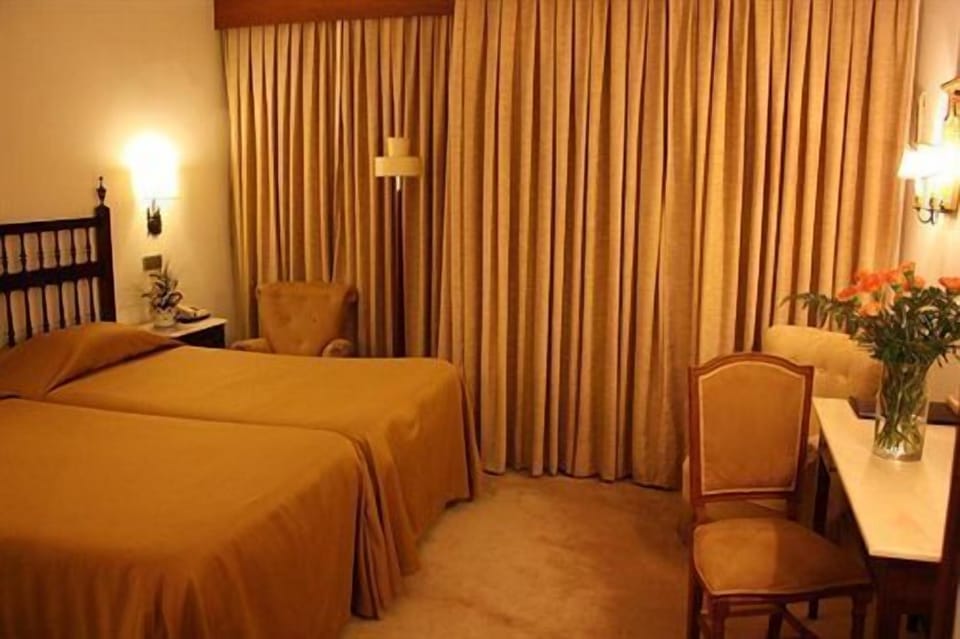 Standard Double or Twin Room | In-room safe, individually decorated, individually furnished, desk