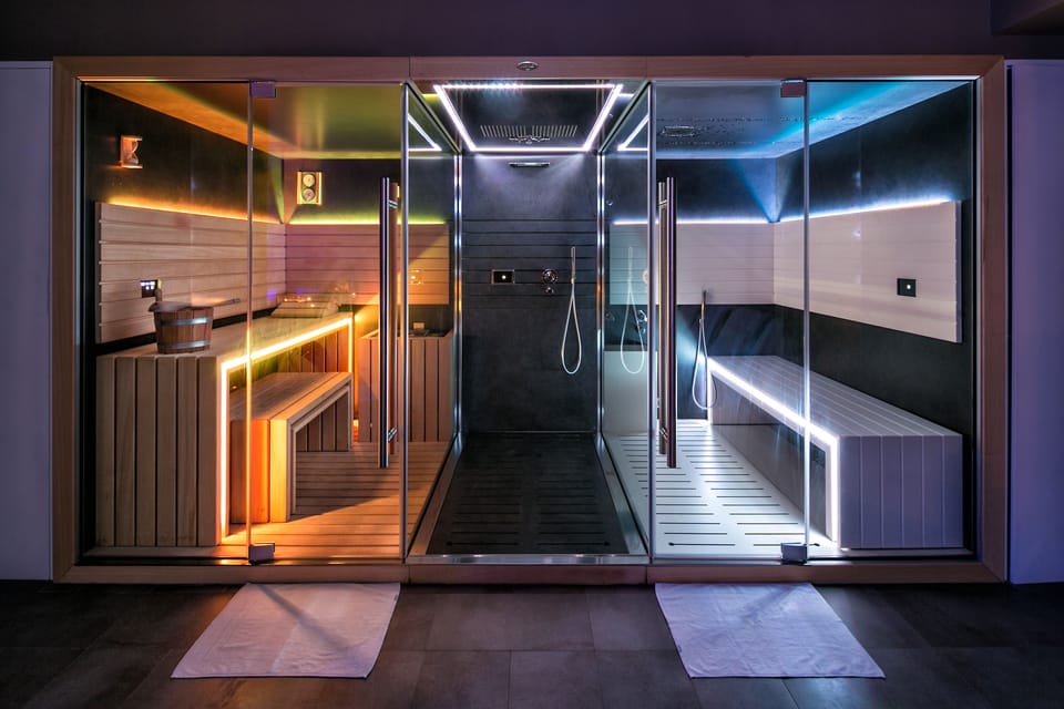 Sauna, hot tub, Turkish bath, body treatments, facials