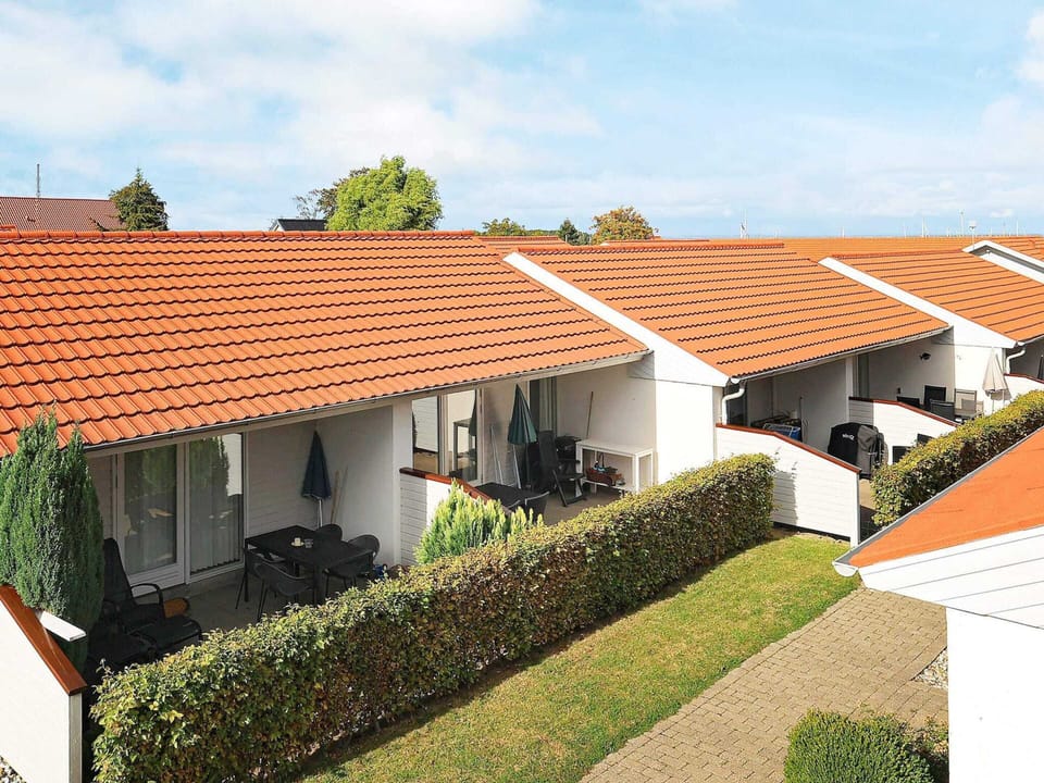 House | Outdoor dining
