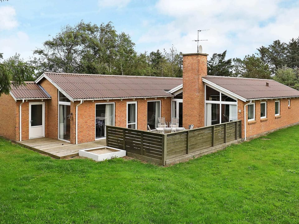 House | Exterior