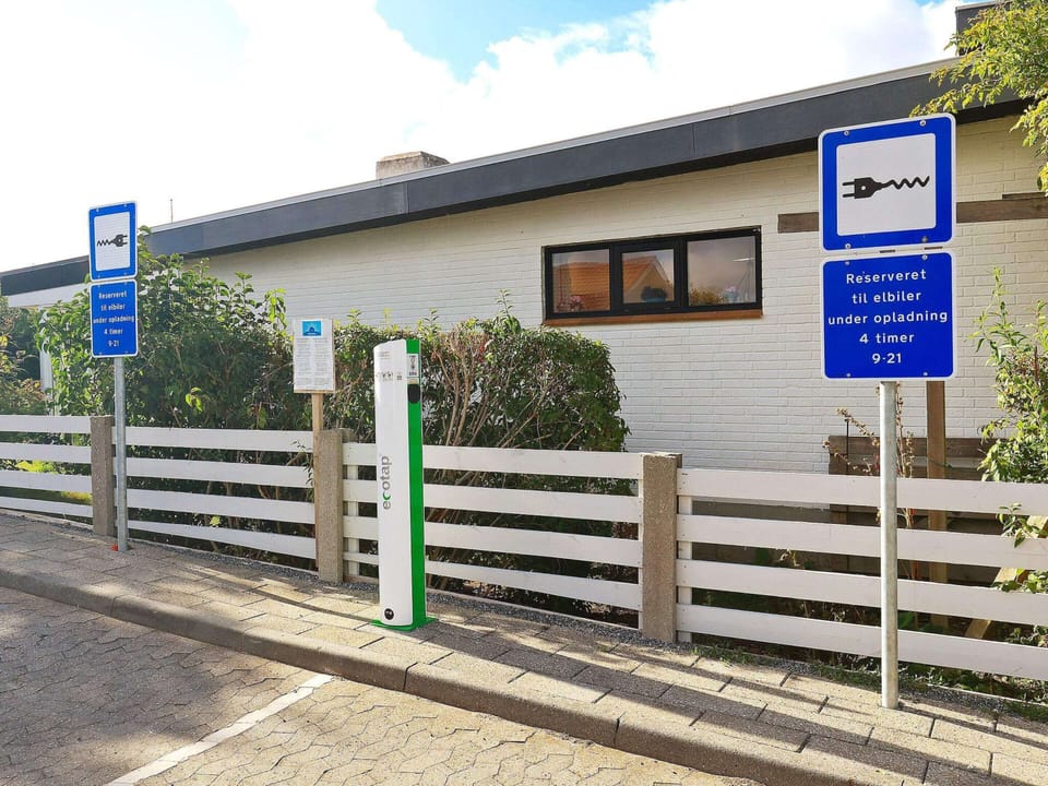 House | Property grounds