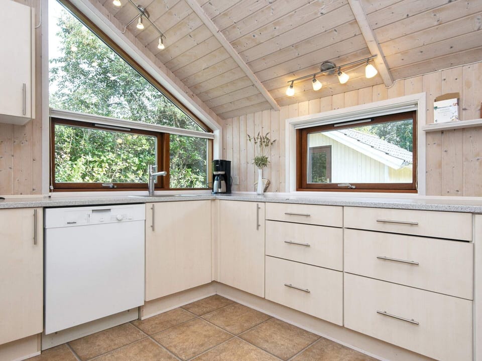 House | Private kitchen | Highchair