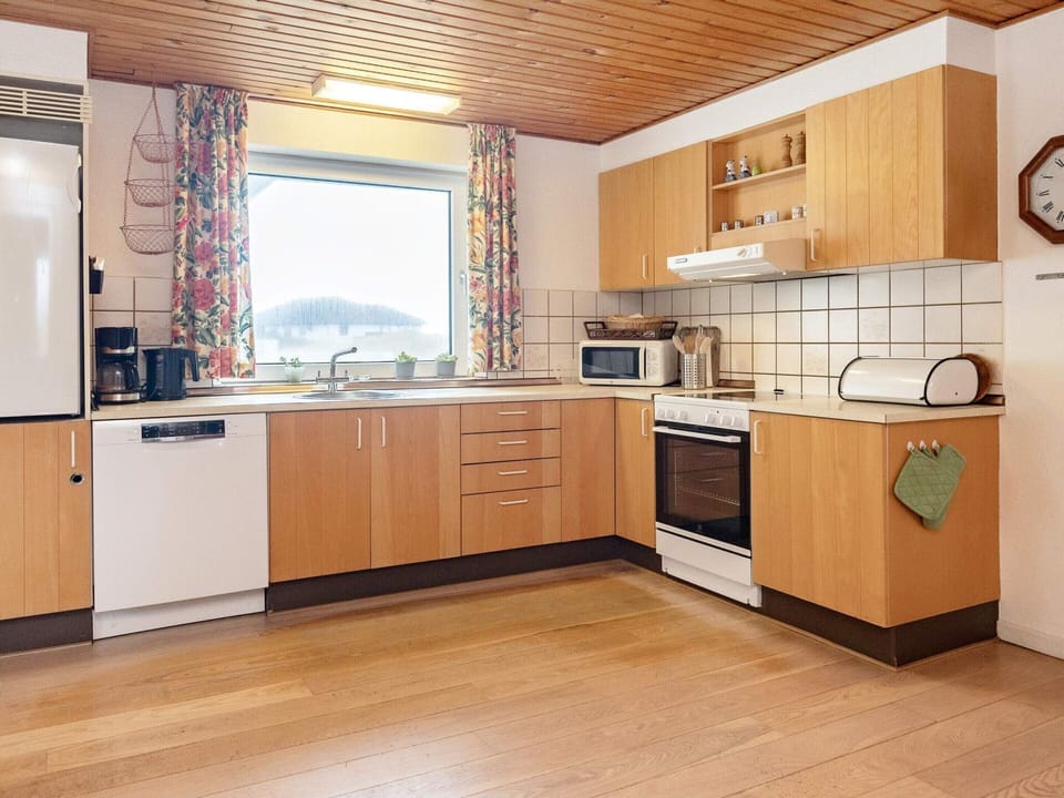 House | Private kitchen | Highchair