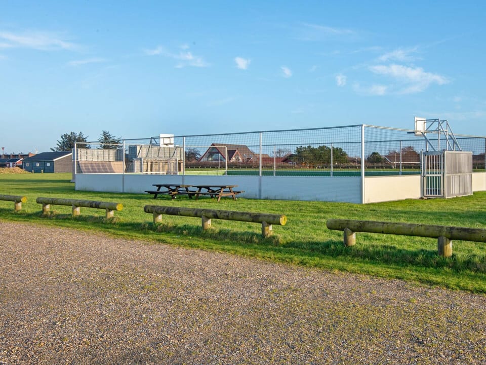 House | Sport court