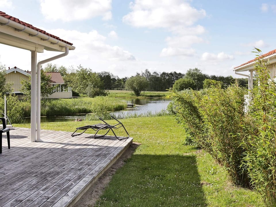House | Water view