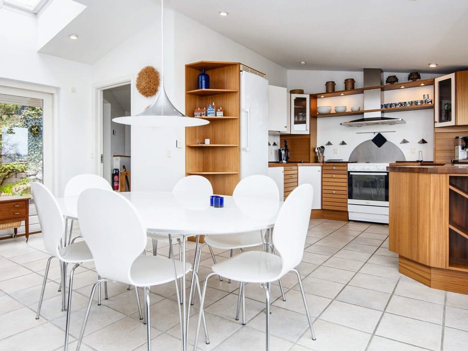 House | Private kitchen | Highchair