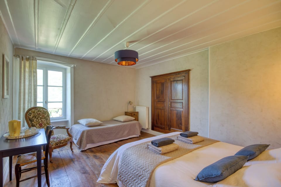 Family Room (Potager) | Individually decorated, individually furnished, desk, free WiFi