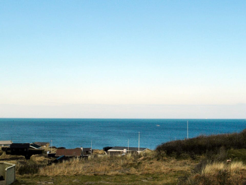 House | Water view