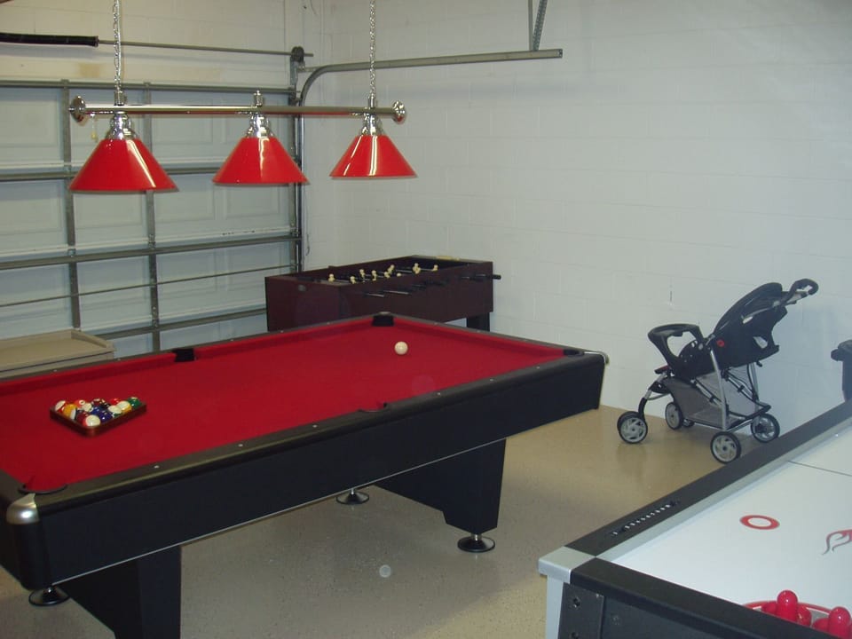 Villa, 5 Bedrooms, Private Pool, Garden View | Game room