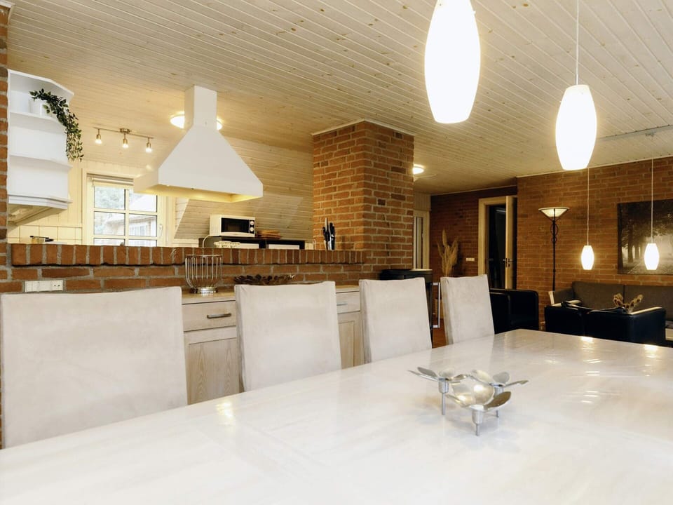 House | Dining