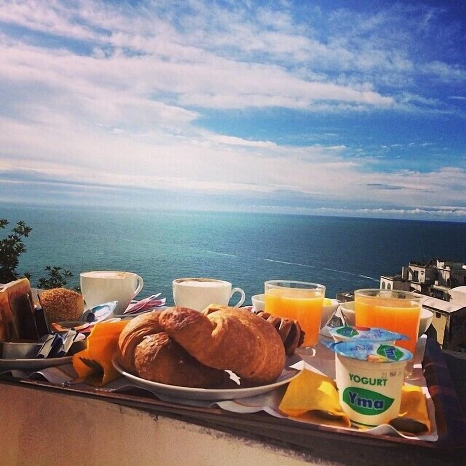 Daily continental breakfast for a fee