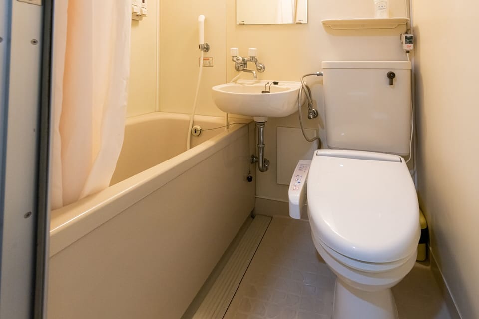Free toiletries, slippers, towels