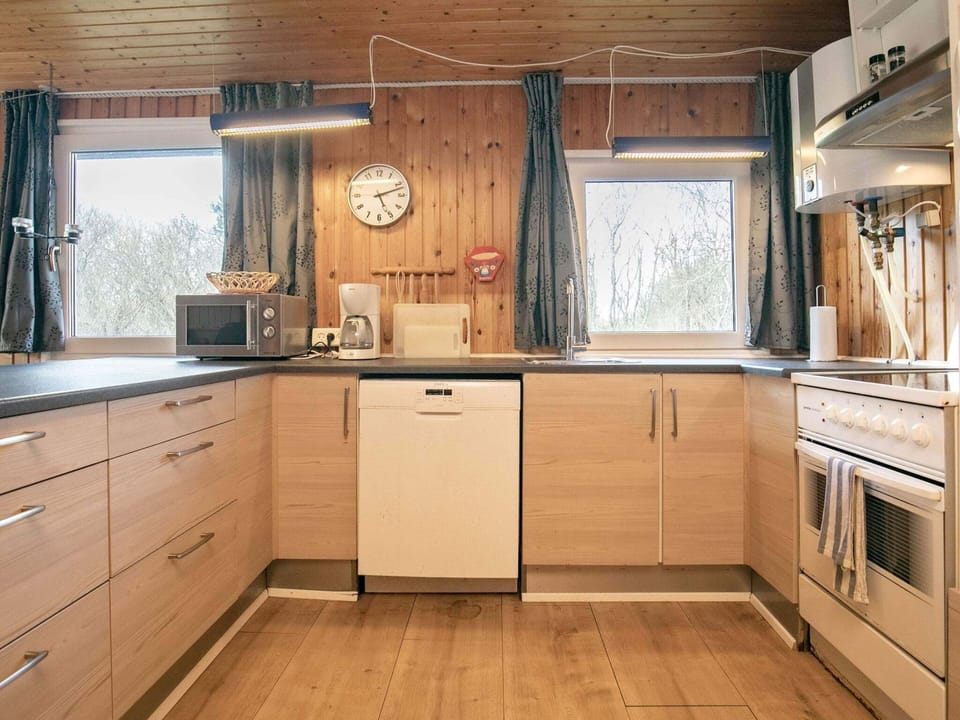 House | Private kitchen | Highchair