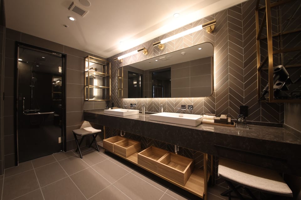 Suite, Non Smoking | Bathroom | Bidet