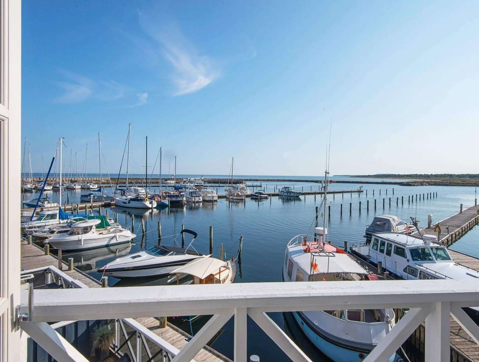 House | Water view