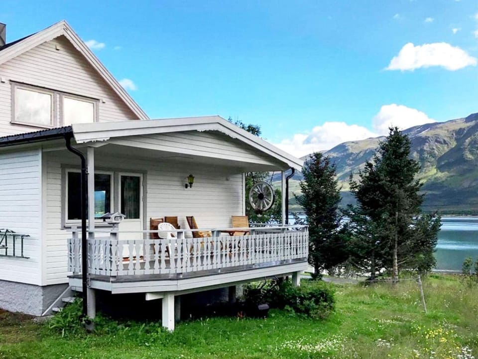 House | Exterior