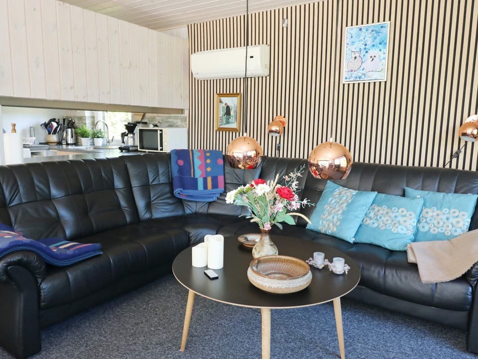 House | Living area | TV