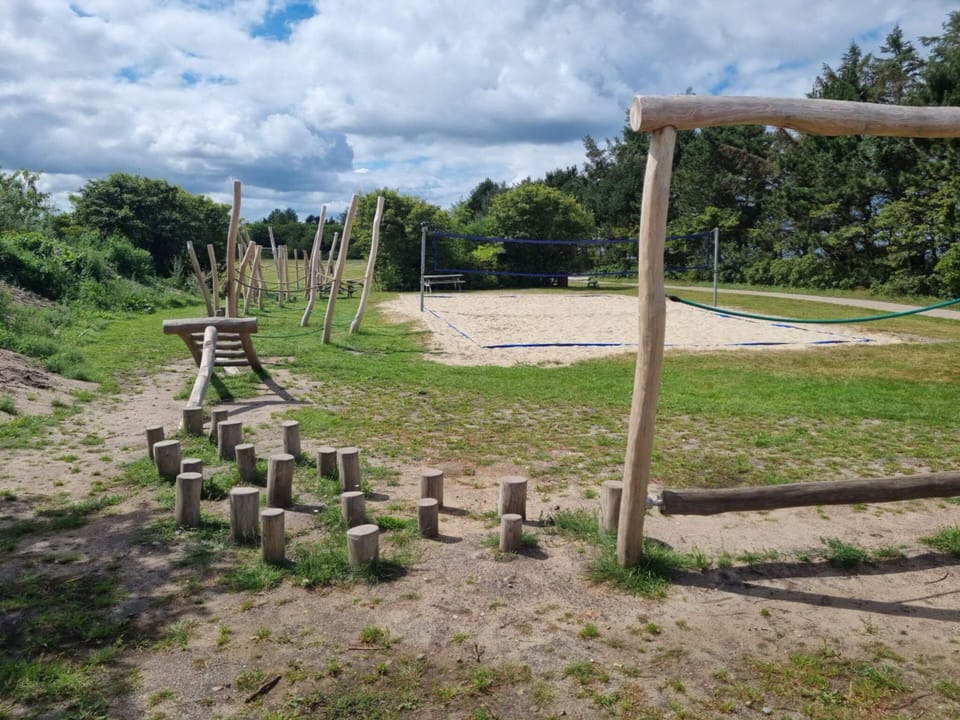 House | Sport court