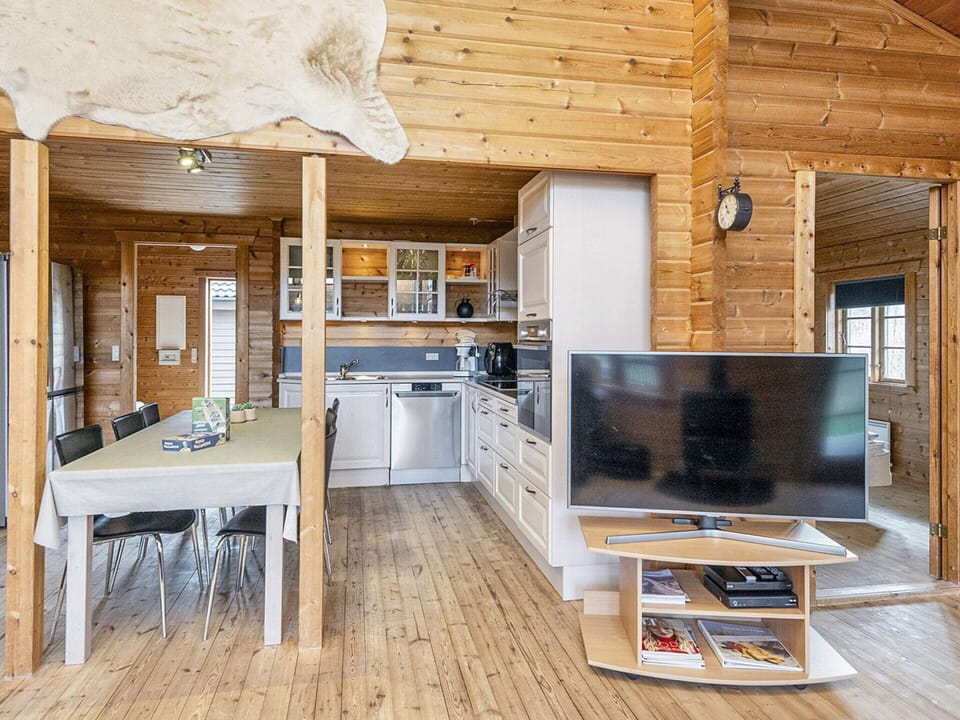 House | Private kitchen | Highchair