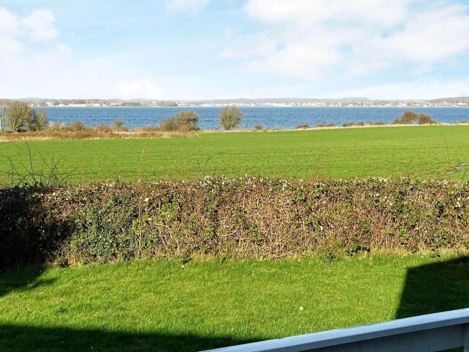 House | Water view