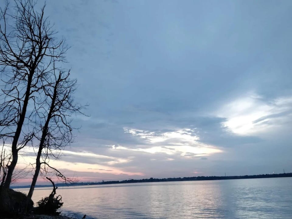 House | Water view