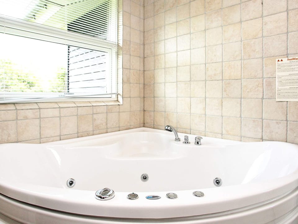 5 Star Holiday Home in Hjorring House in Lønstrup