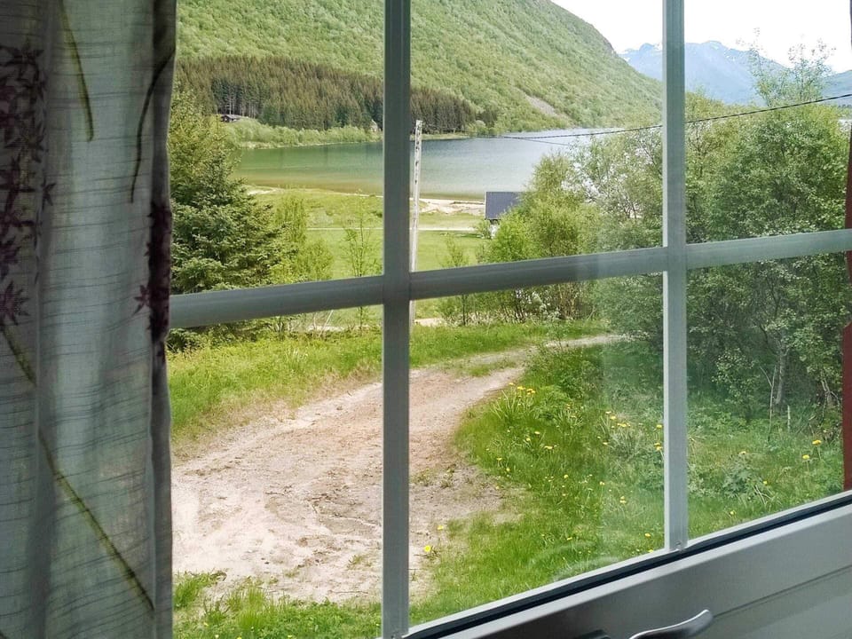 House | Lake view