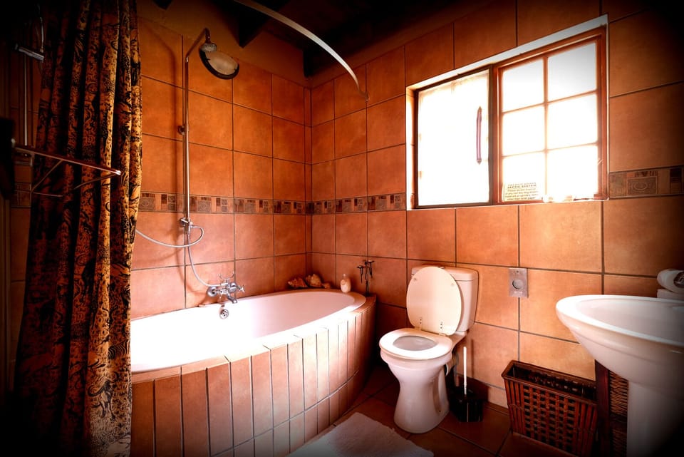 Lovely Holiday Home Bordering Kruger National Park House in South Africa