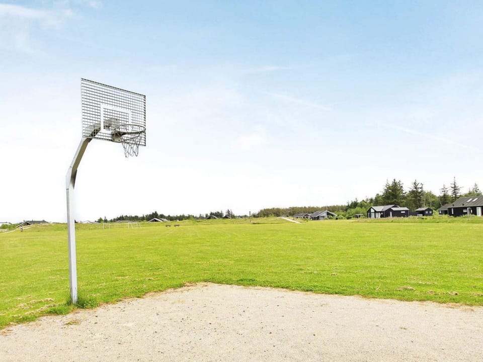 House | Sport court