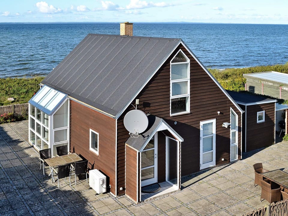 House | Exterior