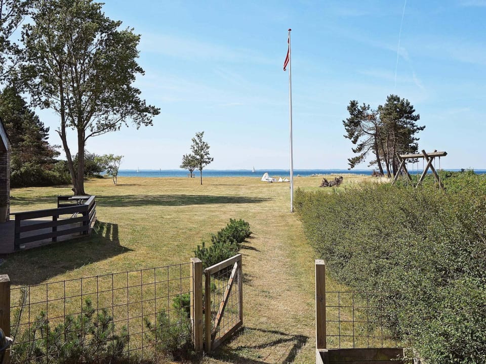 House | Water view