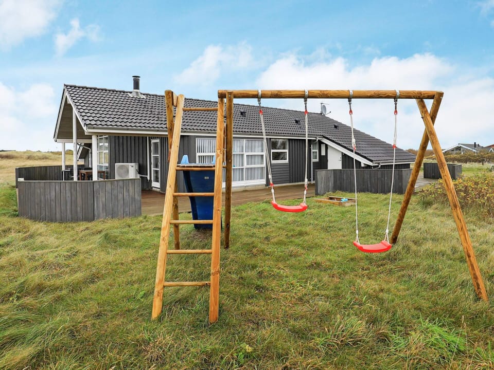 5 Star Holiday Home in Hirtshals Cabin in Hirtshals