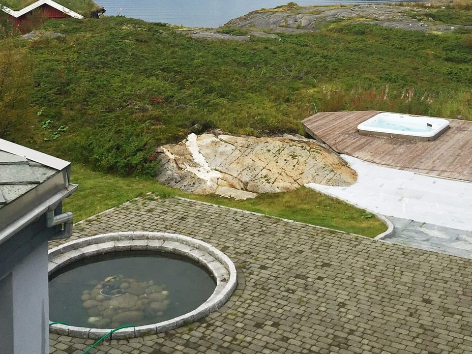 House | Spa treatment