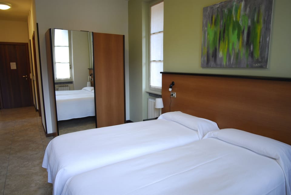 Standard Double Room, Garden View | Down comforters, in-room safe, individually decorated
