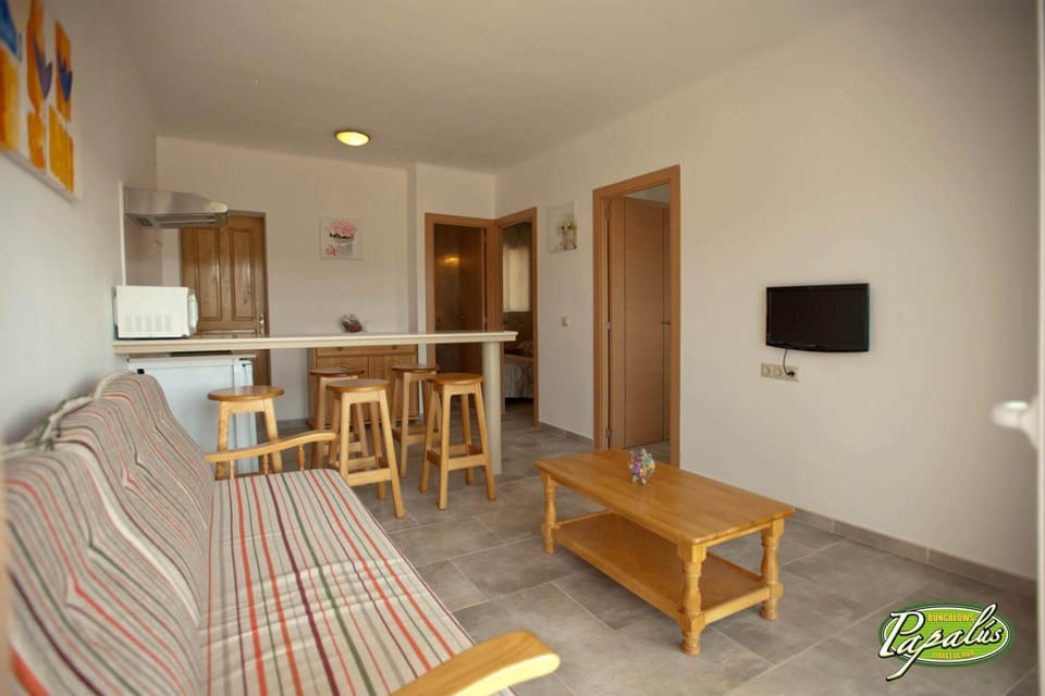 Bungalows Papalus - Golf Lloret Hotel in Selva