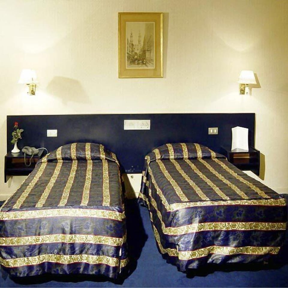 Minibar, in-room safe, free WiFi, bed sheets