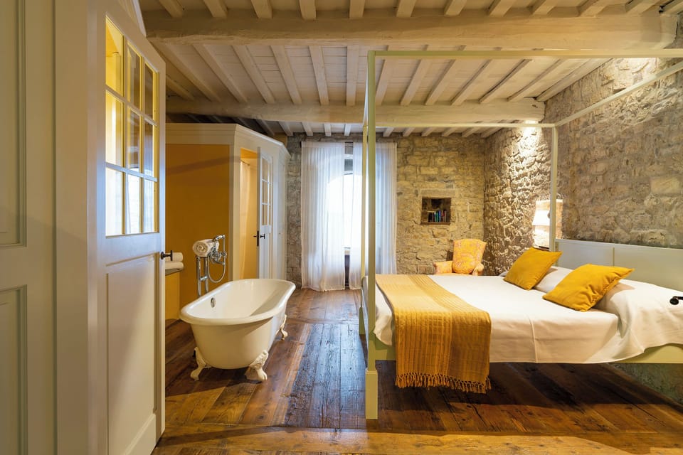 Superior Double or Twin Room | Blackout drapes, free WiFi, bed sheets