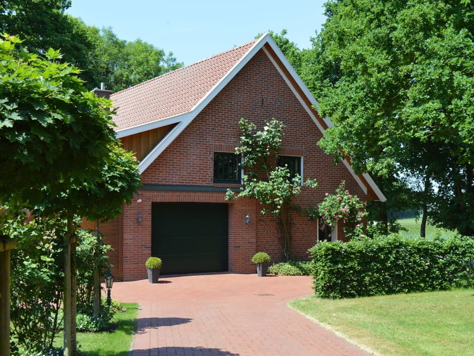 House | Exterior