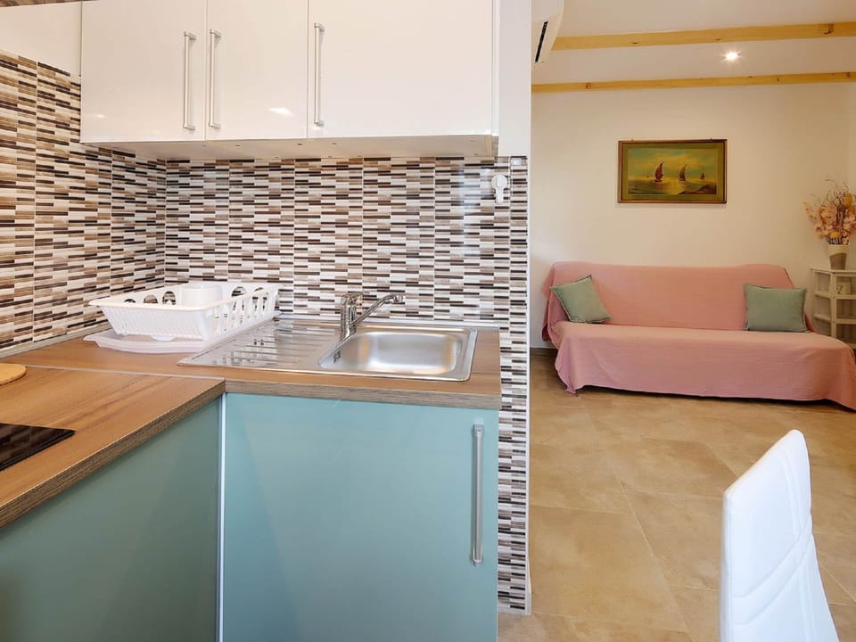 Apartment | Private kitchen