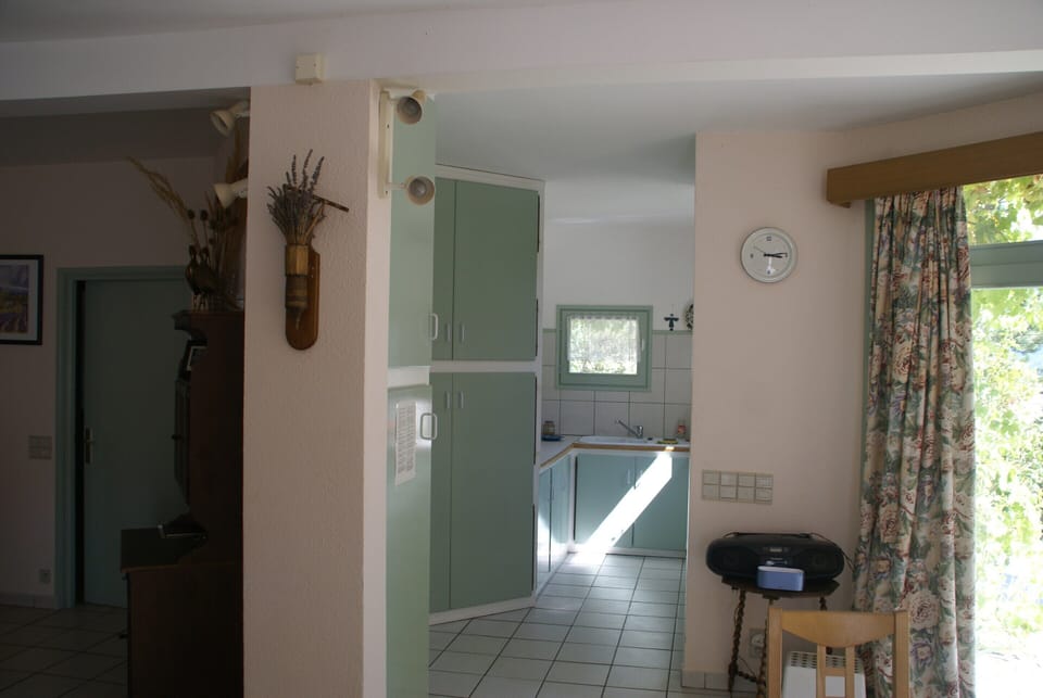 House | Private kitchen | Highchair