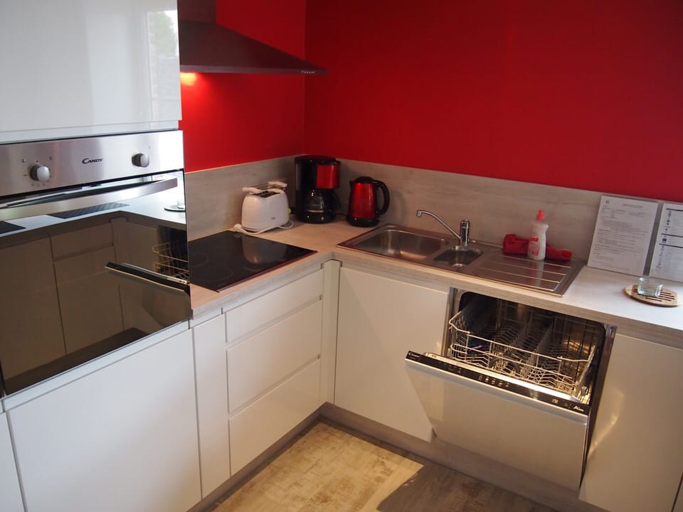 House | Private kitchen | Coffee/tea maker, electric kettle, toaster, highchair
