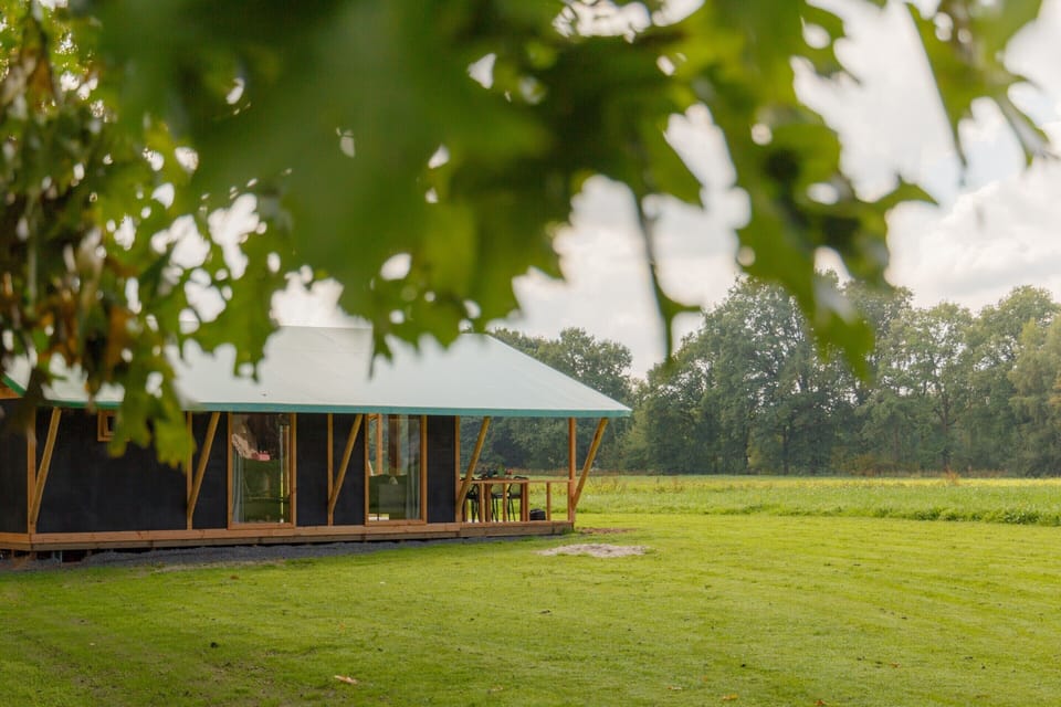 Tent | Exterior