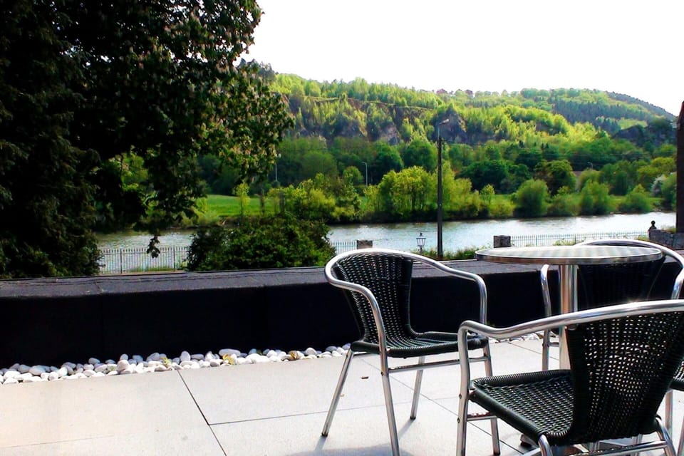 House | Balcony