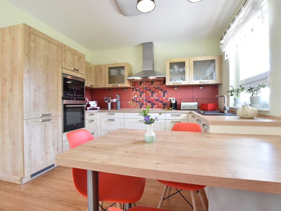 House | Private kitchen | Highchair
