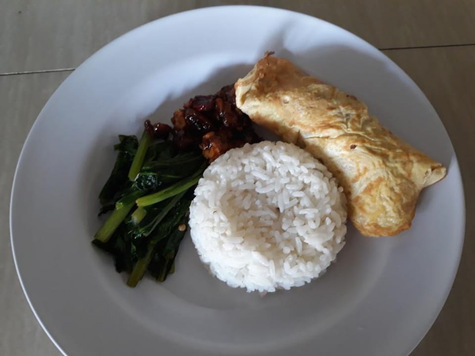 Breakfast meal