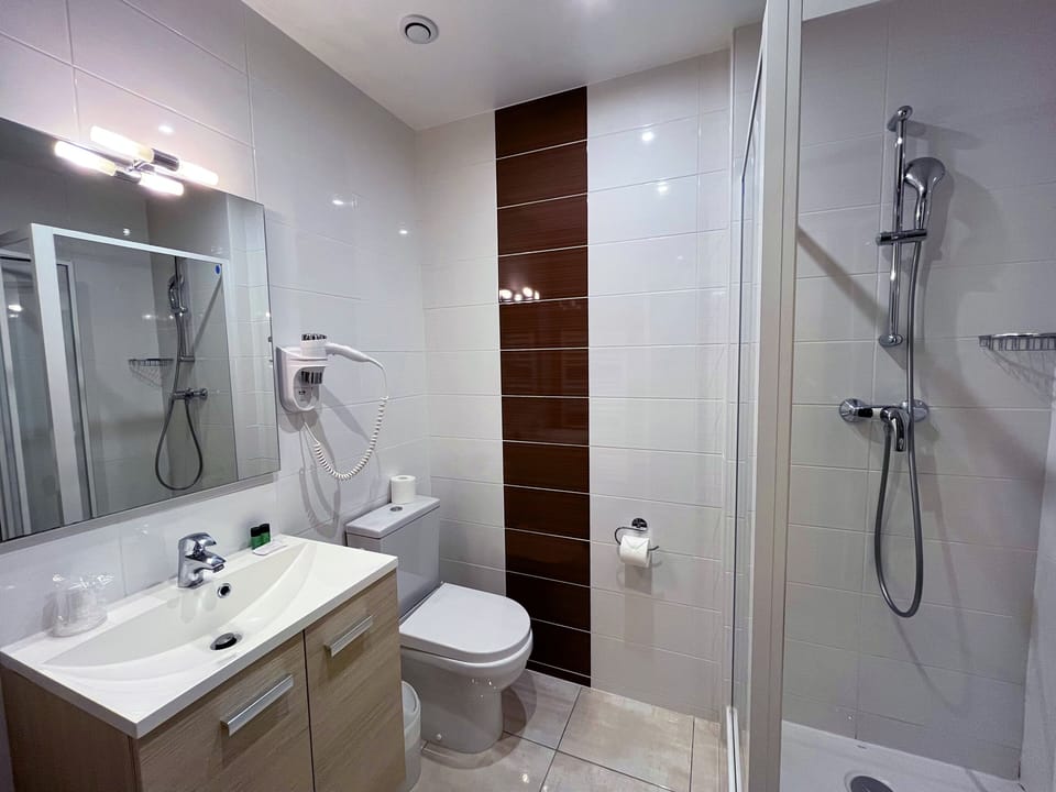Hair dryer, towels